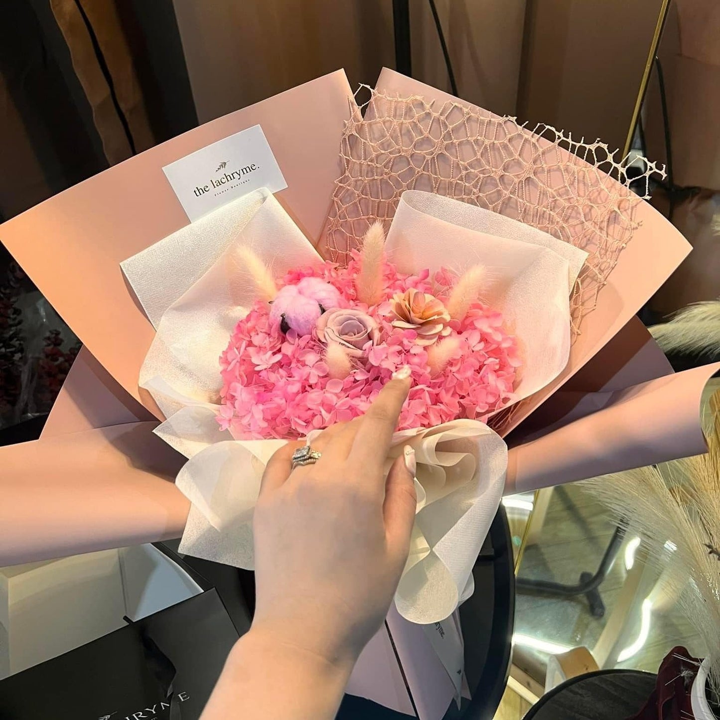 Dareia | Dried & Preserved Blooms | Petite