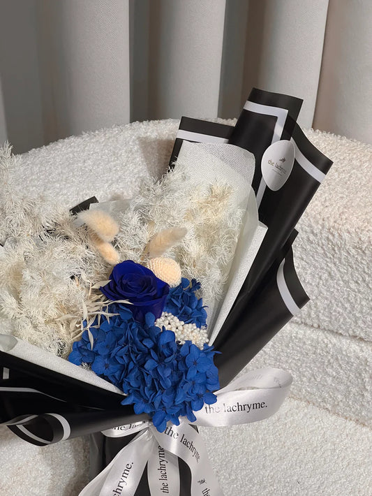 Raine | Preserved Blooms | Super Mini