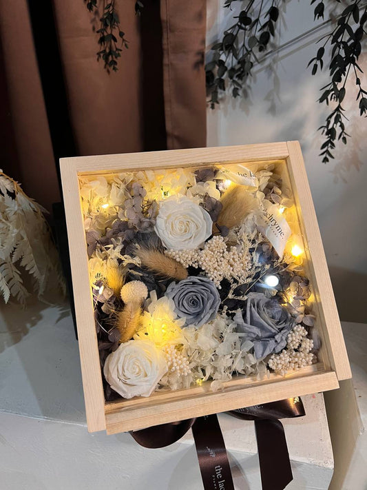 Canus | Boxed Blooms | Grande