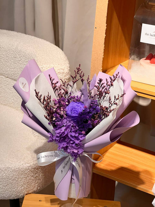 Emery | Preserved Blooms | Super Mini