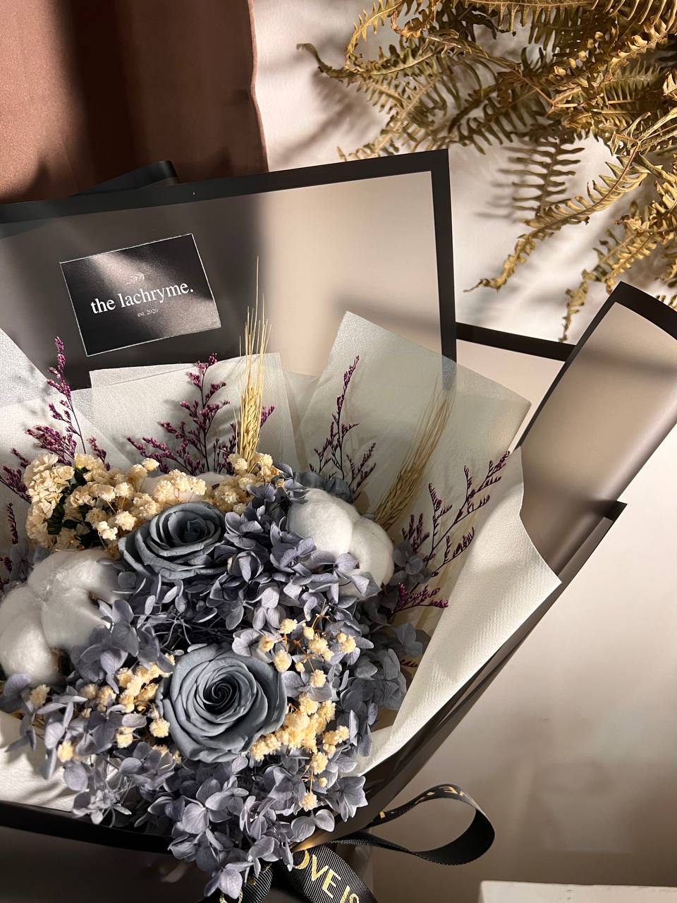 Zion | Preserved Blooms | Deluxe