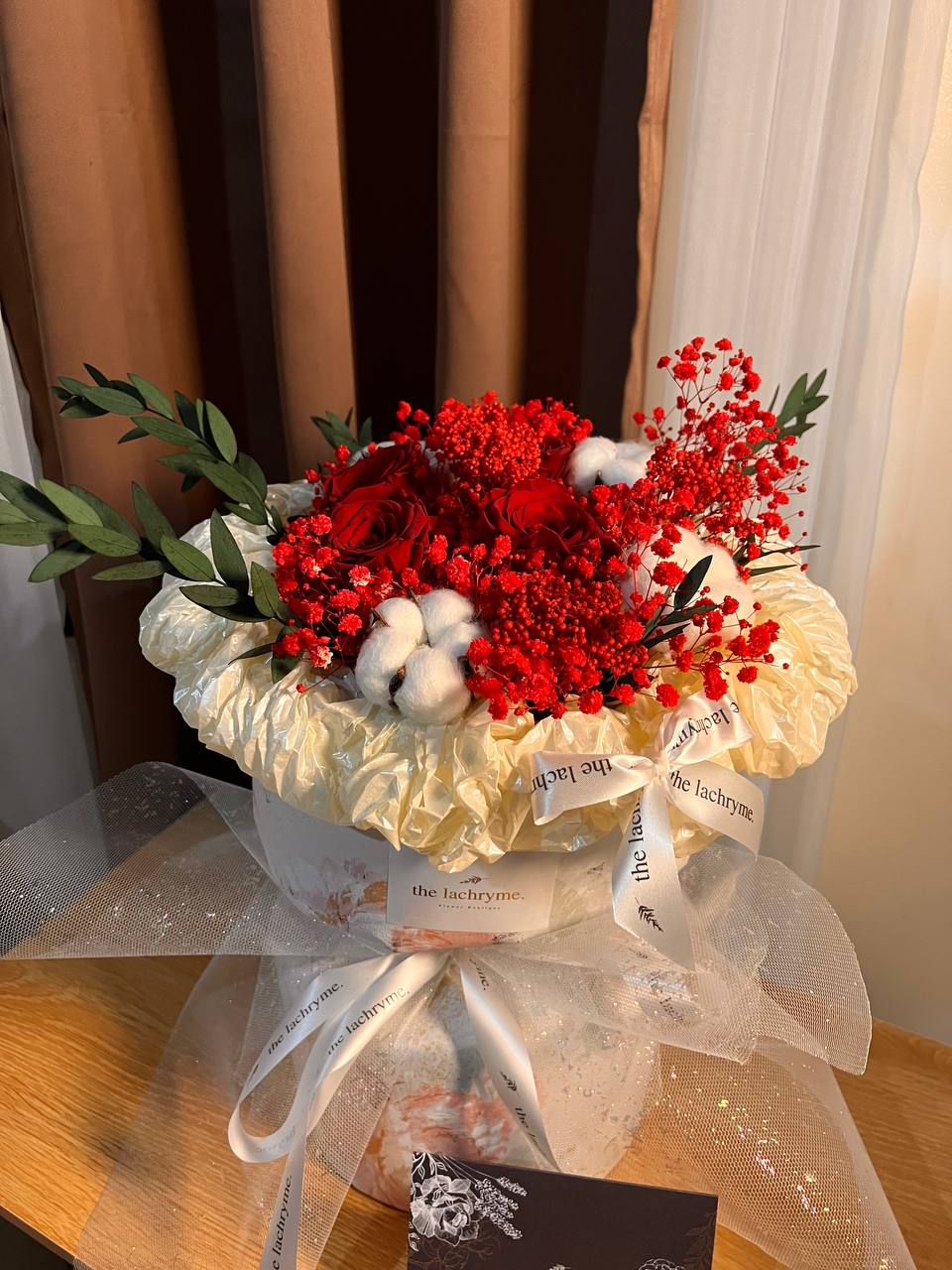 Celine in Red | Preserved Blooms | Round Blooms in Deluxe