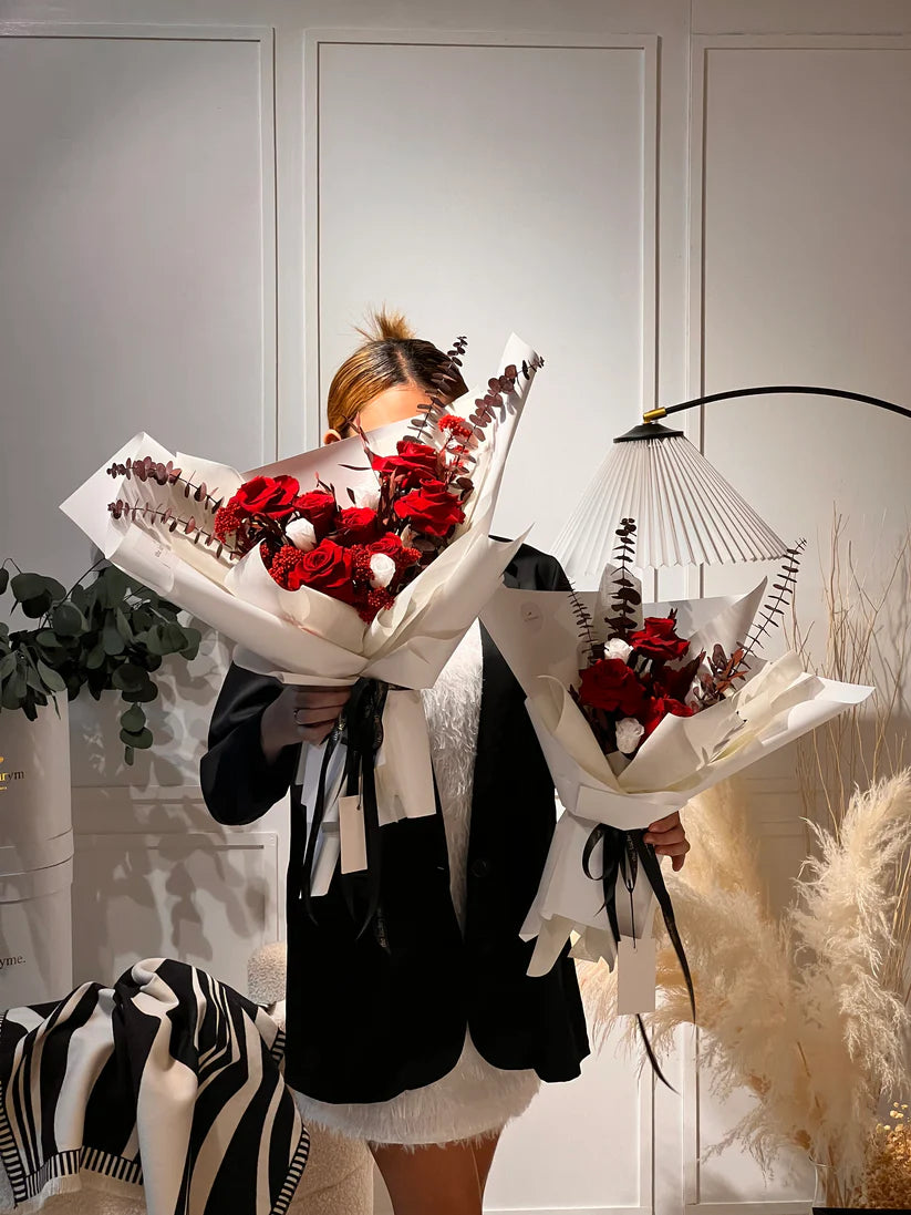 Wine Red | Preserved Blooms | Petite