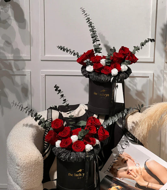 Miss Lachryme | Preserved Blooms | Le Fleur