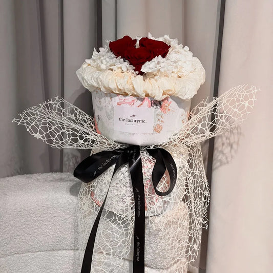 Gyros in Red | Preserved Roses | Round Blooms in Petite