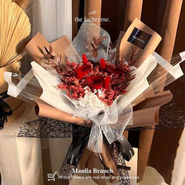 Lara | Preserved Blooms | Petite