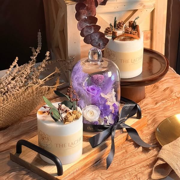 Scarlett (Dome + Candle)