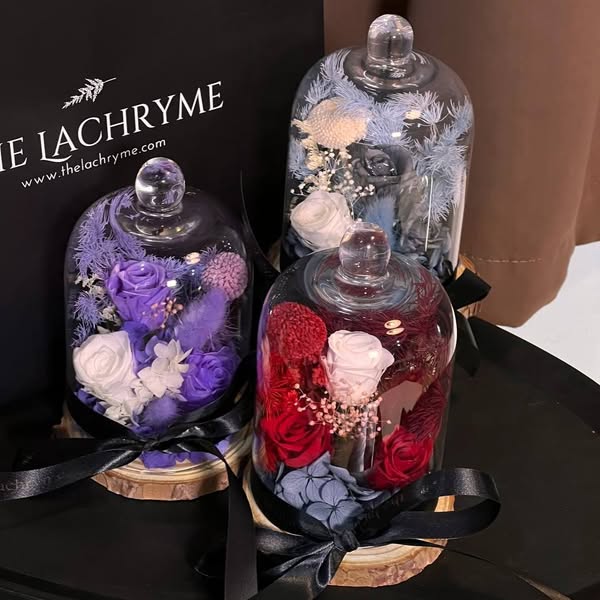 Scarlett (Dome + Candle)