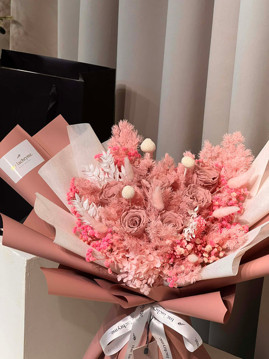 Rosè | Preserved Blooms | Deluxe