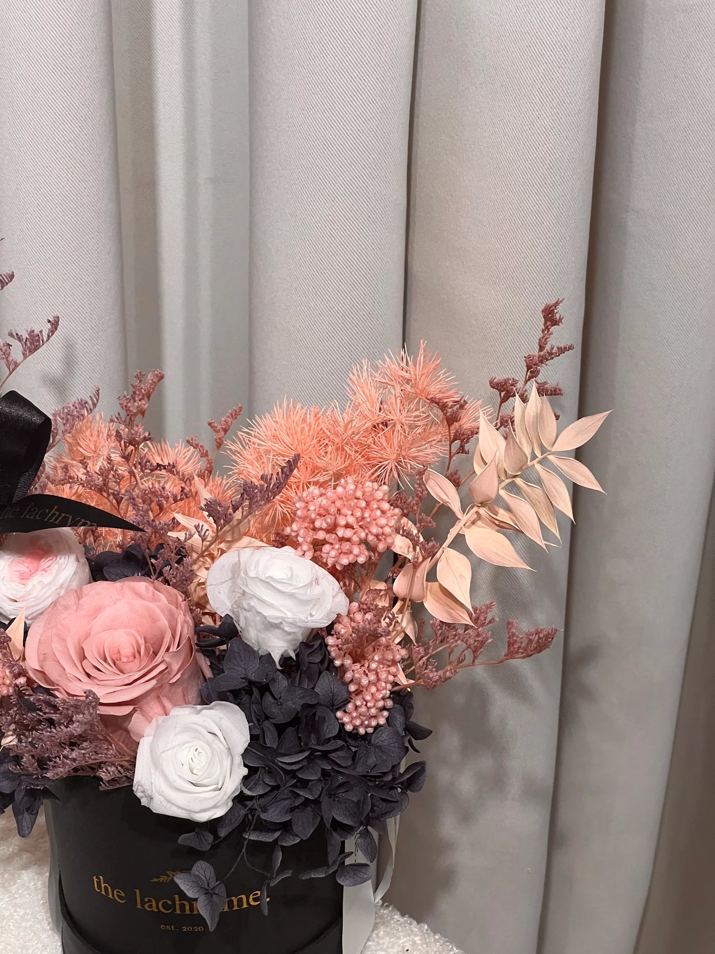 Pearl | Preserved Blooms | Le Fleur