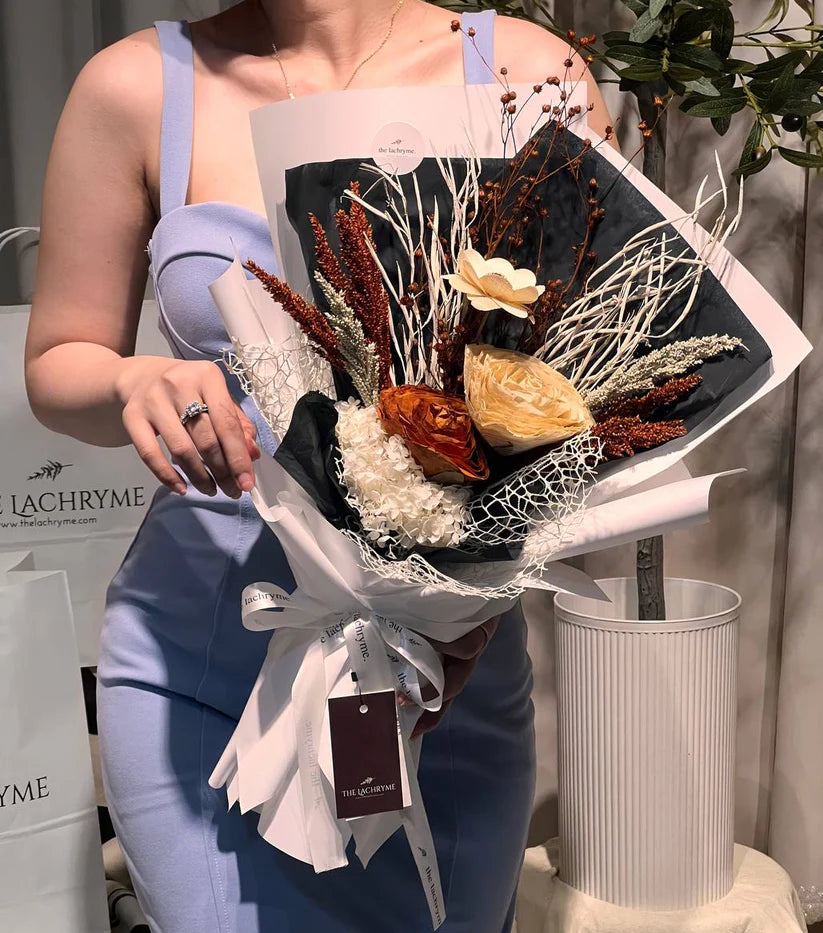 Ligaya | Dried Blooms | Signature