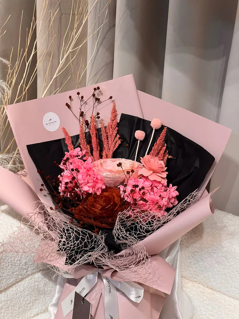 Paraluman | Dried Blooms | Signature