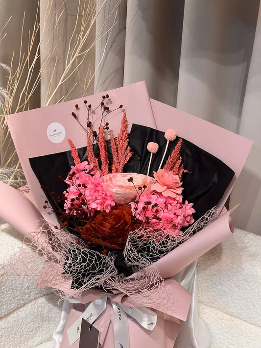 Paraluman | Dried Blooms | Signature