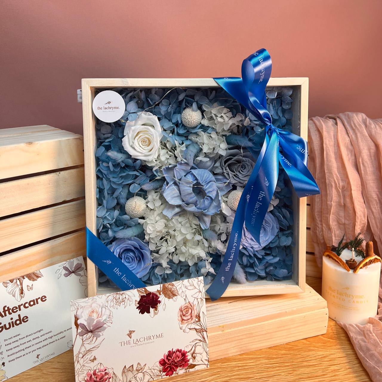 Mila | Boxed Blooms | Venti