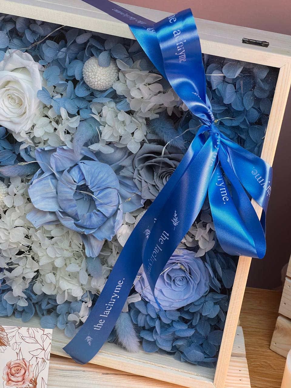 Mila | Boxed Blooms | Venti