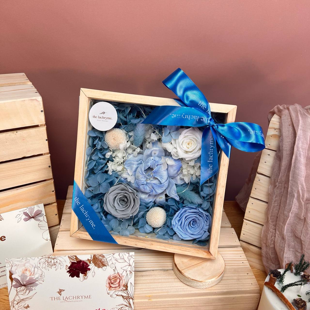 Cora | Boxed Blooms | Grande