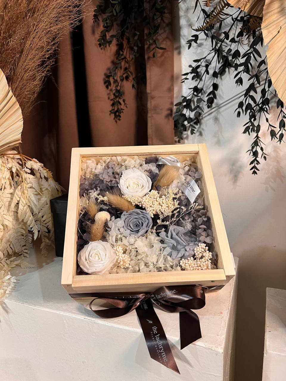 Canus | Boxed Blooms | Grande