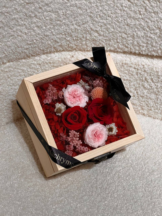 Marié | Blooms in Box | Small