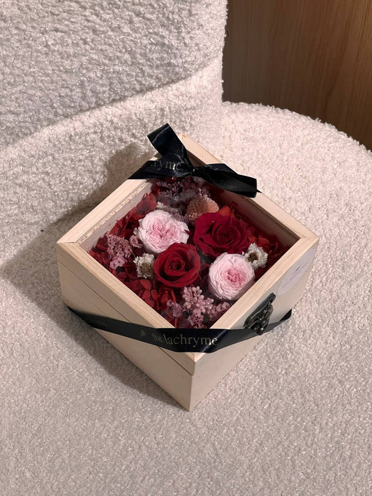 Marié | Blooms in Box | Small