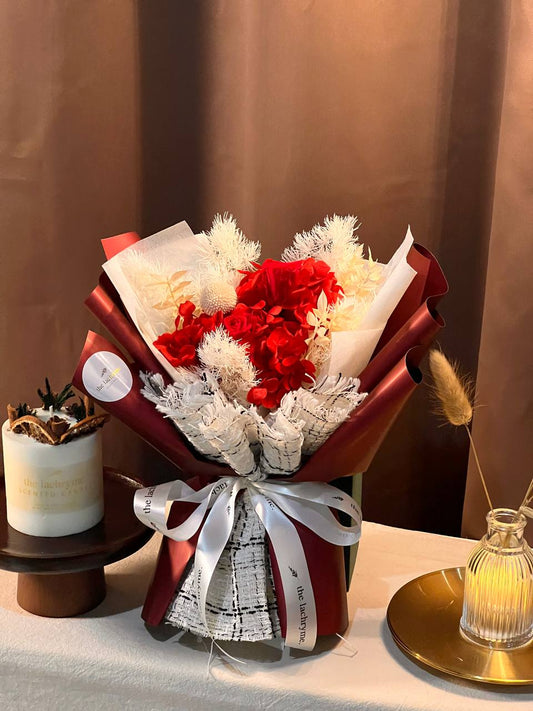 Margaret | Preserved Blooms | Super Mini