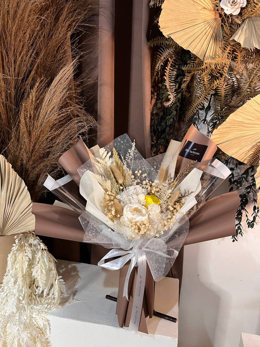 Luteus | Dried & Preserved Blooms | Petite