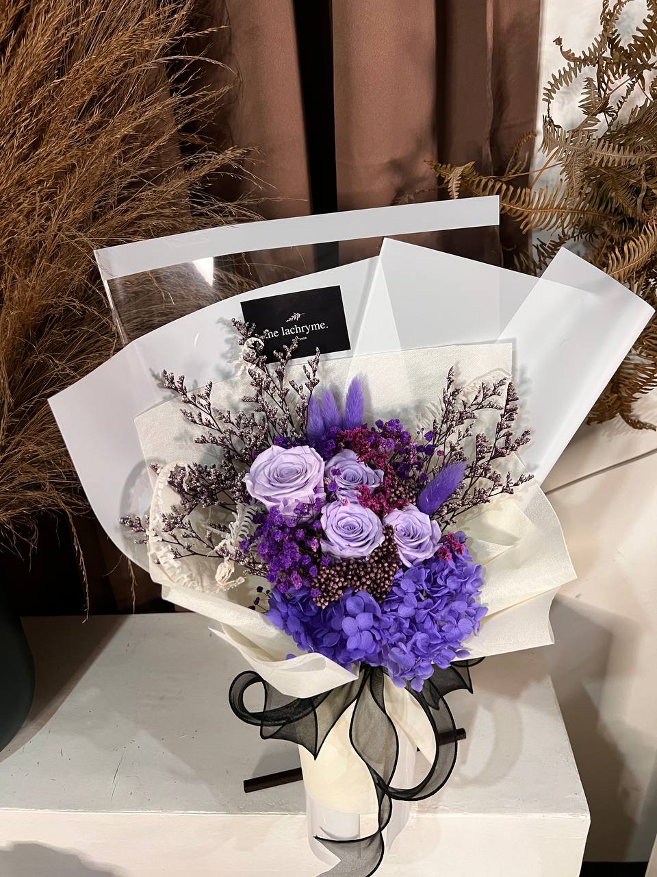 Emery | Preserved Blooms | Grand