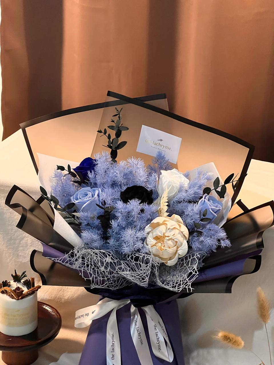 Enchanted Eye | Preserved Blooms | Deluxe