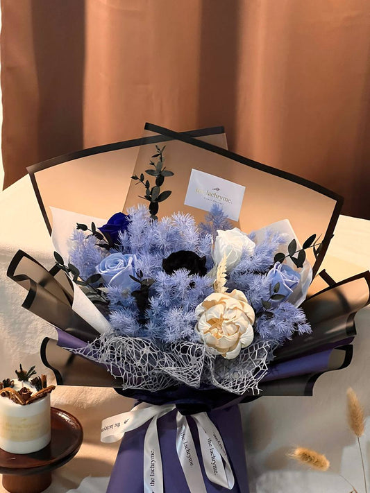 Enchanted Eye | Preserved Blooms | Deluxe