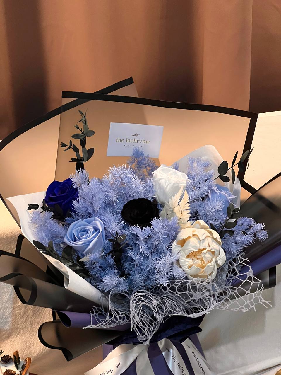 Enchanted Eye | Preserved Blooms | Deluxe