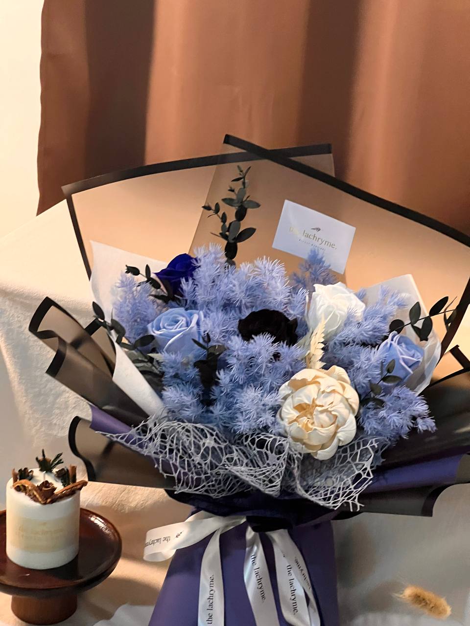 Enchanted Eye | Preserved Blooms | Deluxe