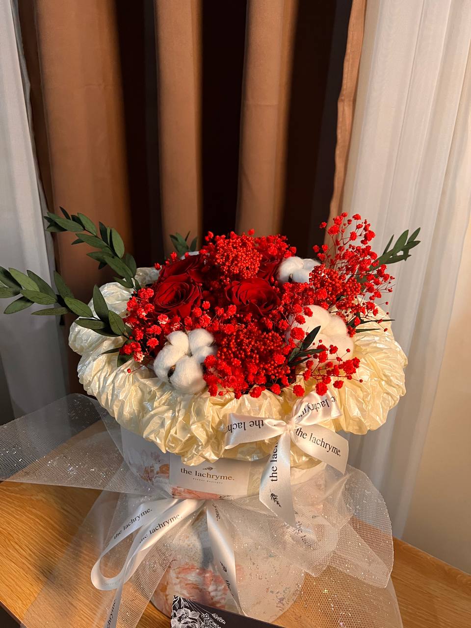 Celine in Red | Preserved Blooms | Round Blooms in Deluxe